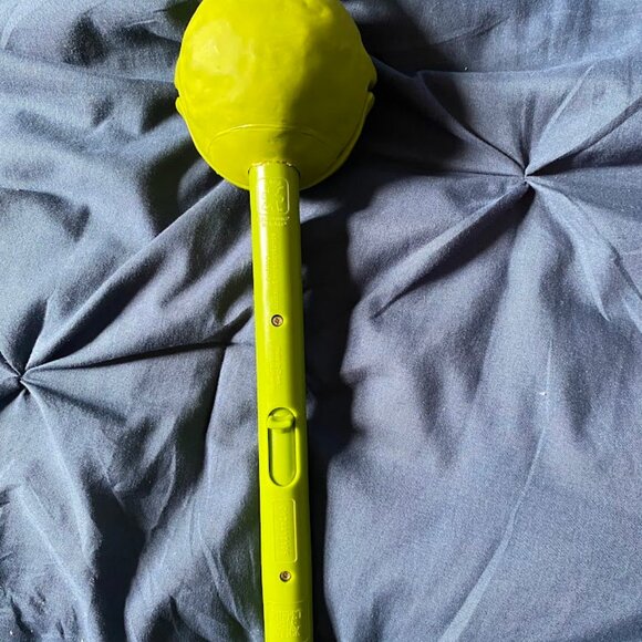 Educational Insights Puppet-on-a-Stick Kai Frog - Picture 2 of 3